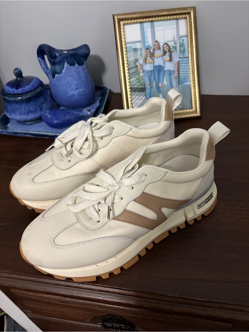 Amazon Women's Cream and Tan Low-Top Lace-Up Sneakers